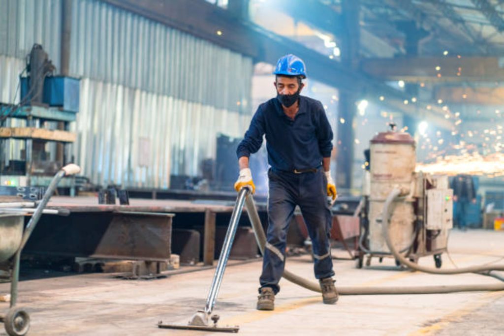 5 Best Practices for Effective Cleaning for Industrial Spaces