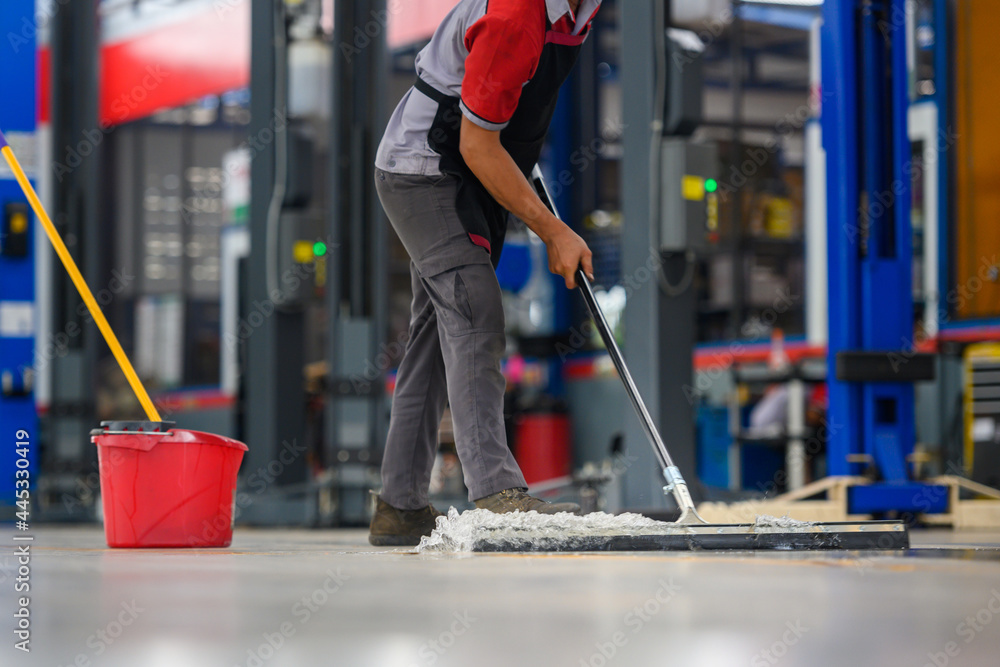 Mechanic Shop Floors Cleaning Services