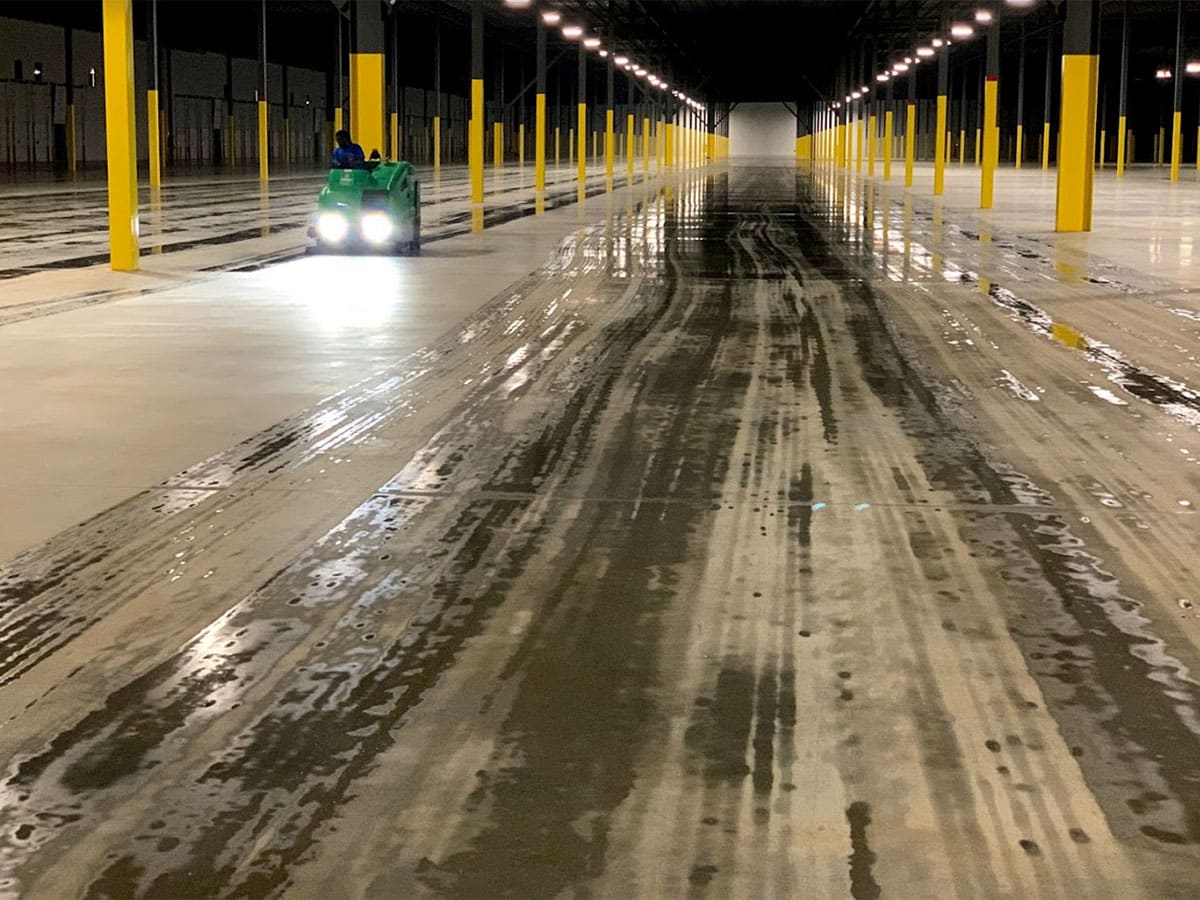 Commercial, Warehouse & Industrial Floor Cleaning - Floor Factory Floor Cleaning - Floor Stripping And Waxing services - Parking Garage Cleaning in Atlanta. GA - 360 Floor Cleaning Services